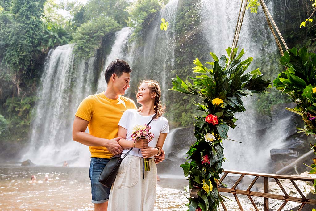 3-Day Discovery of Angkor - Sweet Couple at Phnum Kulen